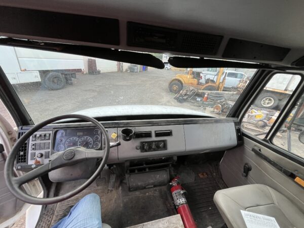2003 Freightliner FL60 Attenuator Crash Truck - Image 19