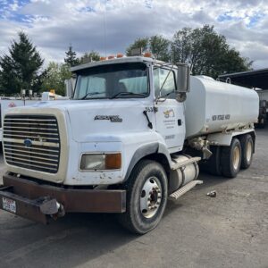 1995 Ford LTA9000 Water Truck