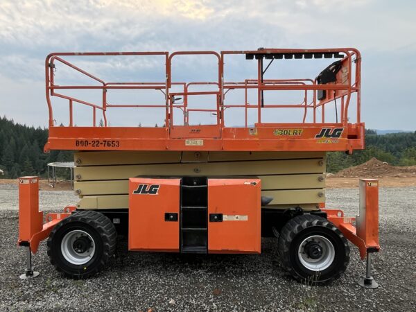 2018 JLG 430LRT Scissor Lift - Image 8