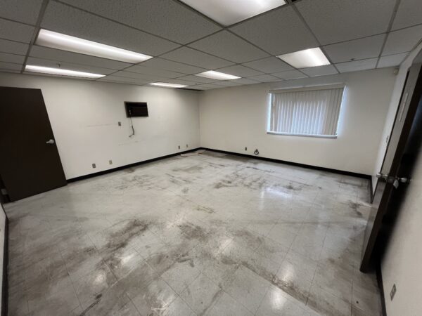 Shop and Office Space For Lease - Image 11