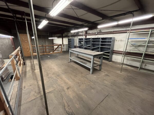 Shop and Office Space For Lease - Image 9
