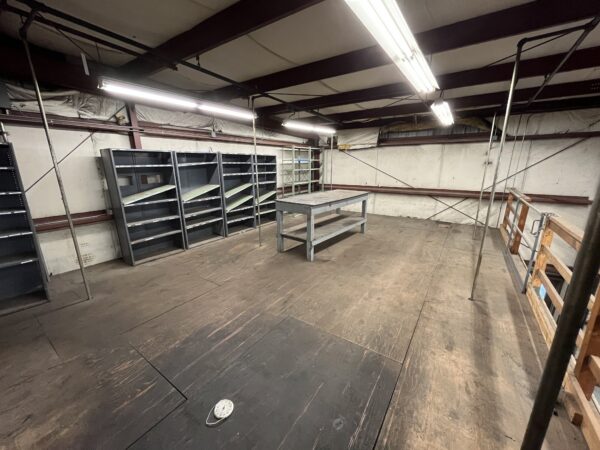 Shop and Office Space For Lease - Image 23