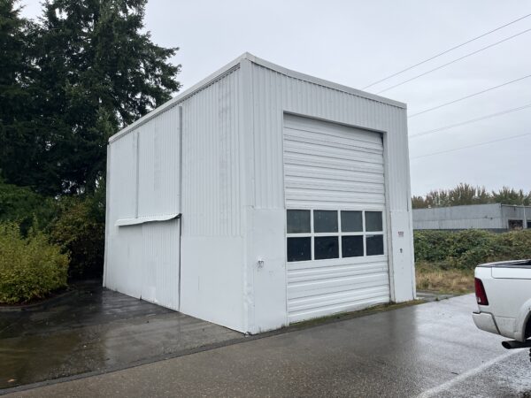 Shop and Office Space For Lease - Image 6